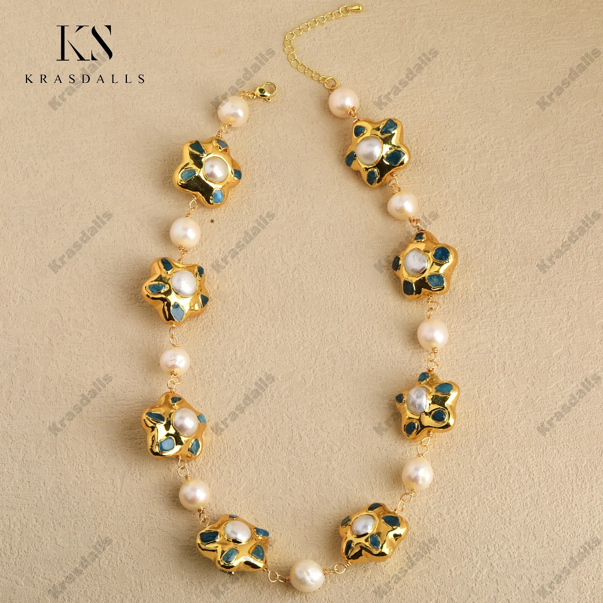 Star Shape Freshwater Pearl Necklace 18K Gold Plated with Blue Apatite Bezel Sitting Hand-Wrap Fashion Beaded Necklace
Star Shape Freshwater Pearl Necklace 18K Gold Plated with Blue Apatite Bezel Sitting Hand-Wrap Fashion Beaded Necklace