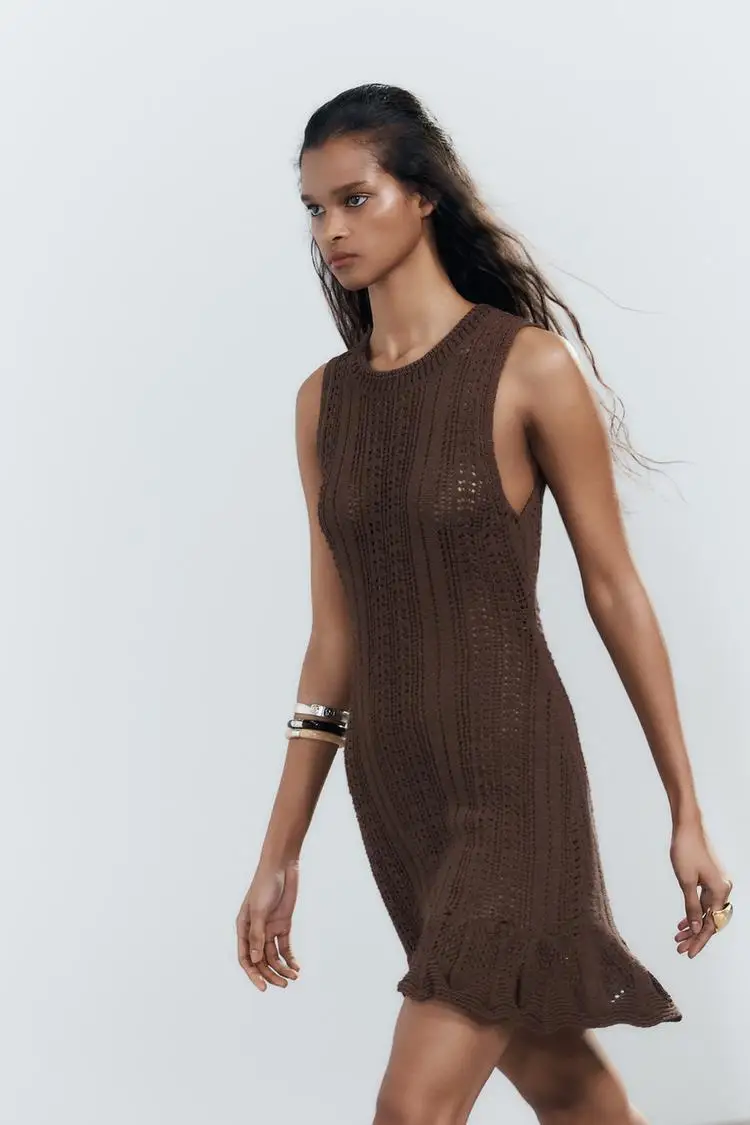 YY981 ZA25 Summer New Women's Minimalist Sleeveless Round Neck Knitted Dress 6236012
YY981 ZA25 Summer New Women's Minimalist Sleeveless Round Neck Knitted Dress 6236012