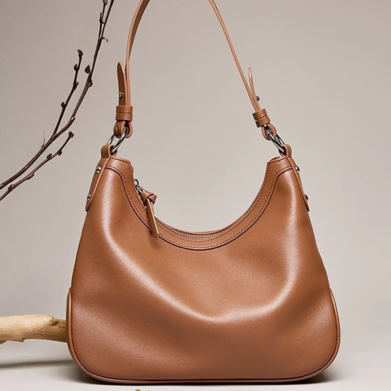 100% Genuine Leather Shoulder Bags for Women 2023 Fashion Trends Crossbody Bags Wallets Luxury Designer Handbags
100% Genuine Leather Shoulder Bags for Women 2023 Fashion Trends Crossbody Bags Wallets Luxury Designer Handbags