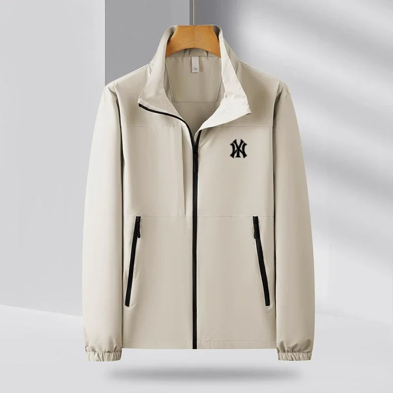Spring Autumn new men high-end thin jacket coat fashionable casual print windproof waterproof standing collar submachine jacket
Spring Autumn new men high-end thin jacket coat fashionable casual print windproof waterproof standing collar submachine jacket