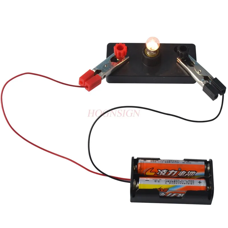Science and technology small production children's physical science experiment circuit equipment primary school students hand
Science and technology small production children's physical science experiment circuit equipment primary school students hand