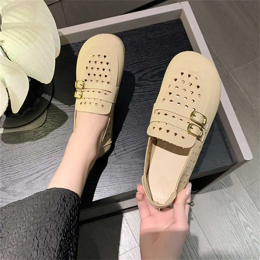 Дышащая походная обувь на плоской подошве, весна-осень, черная обувь для женщин, кроссовки, кроссовки для скалолазания, спортивные высококачественные кроссовки для скалолазания
Дышащая походная обувь на плоской подошве, весна-осень, черная обувь для женщин, кроссовки, кроссовки для скалолазания, спортивные высококачественные кроссовки для скалолазания