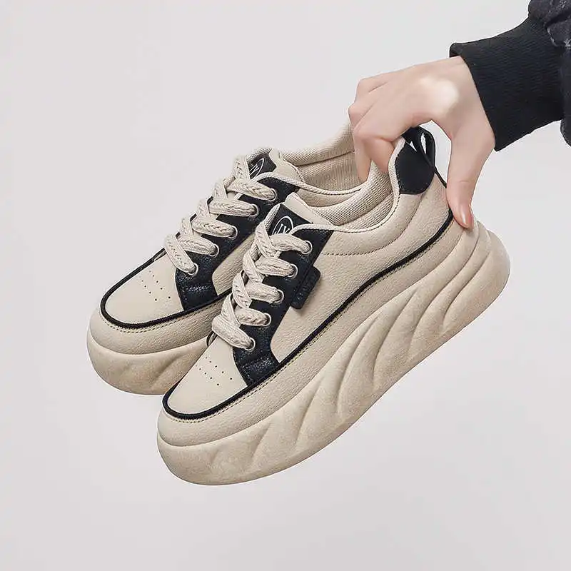 Уличные красные женские ботинки на большой подошве, повседневные спортивные женские кроссовки, зеленая женская обувь, высококачественная обувь в стиле ретро
Уличные красные женские ботинки на большой подошве, повседневные спортивные женские кроссовки, зеленая женская обувь, высококачественная обувь в стиле ретро