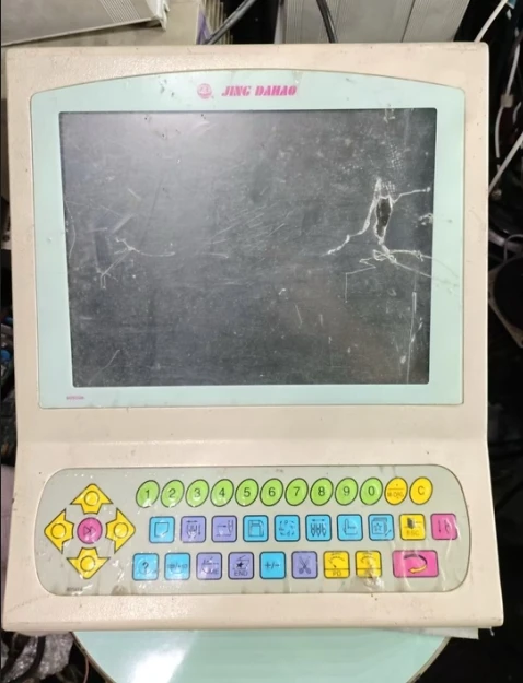 Chinese Embroidery Machine Spare Parts Original Good Condition Dahao Complete Operation Box Control Panel Monitor
Chinese Embroidery Machine Spare Parts Original Good Condition Dahao Complete Operation Box Control Panel Monitor