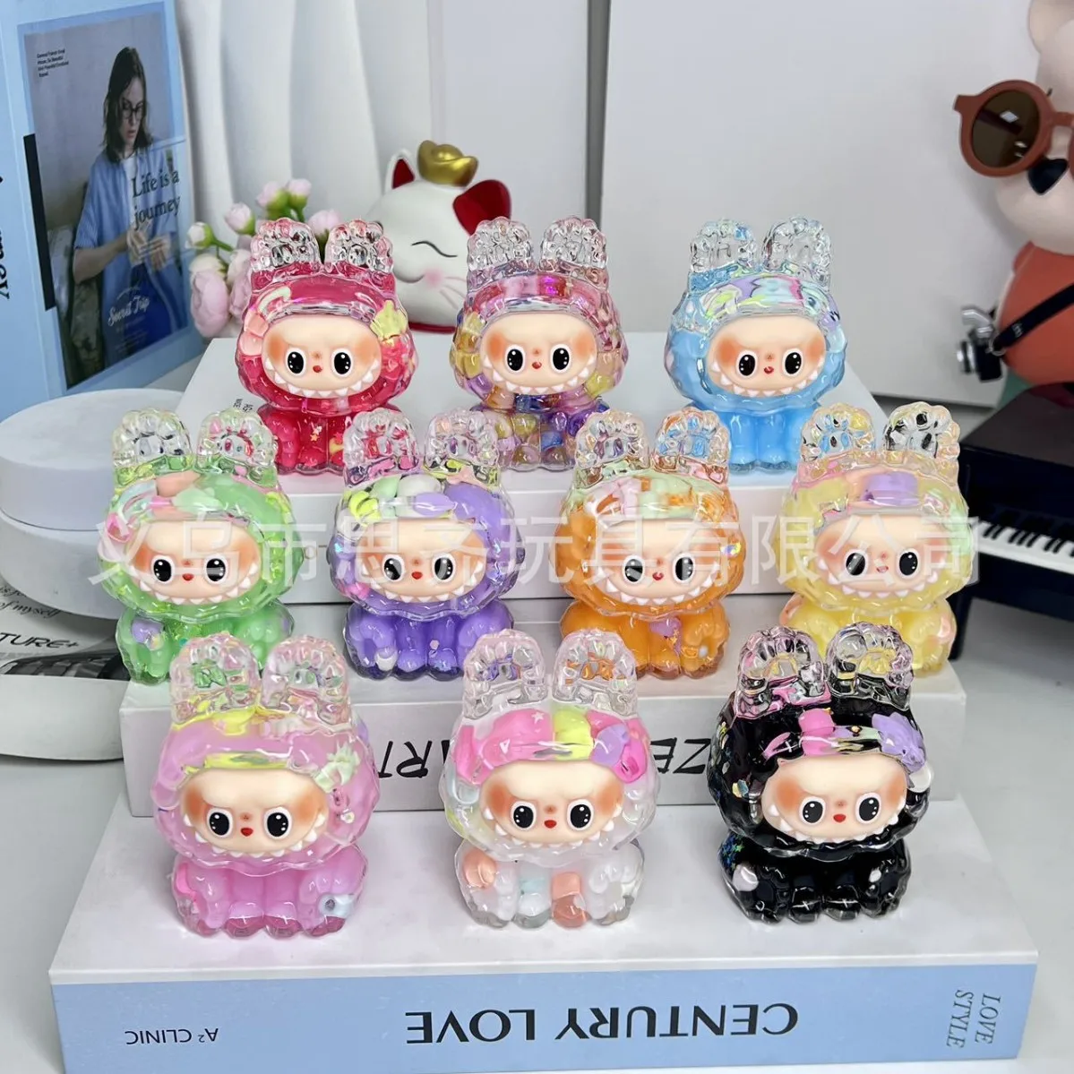 Cartoon cute new LABUBU oil-filled quicksand doll figure desktop LABUBU decorative acrylic ornaments decorations
Cartoon cute new LABUBU oil-filled quicksand doll figure desktop LABUBU decorative acrylic ornaments decorations