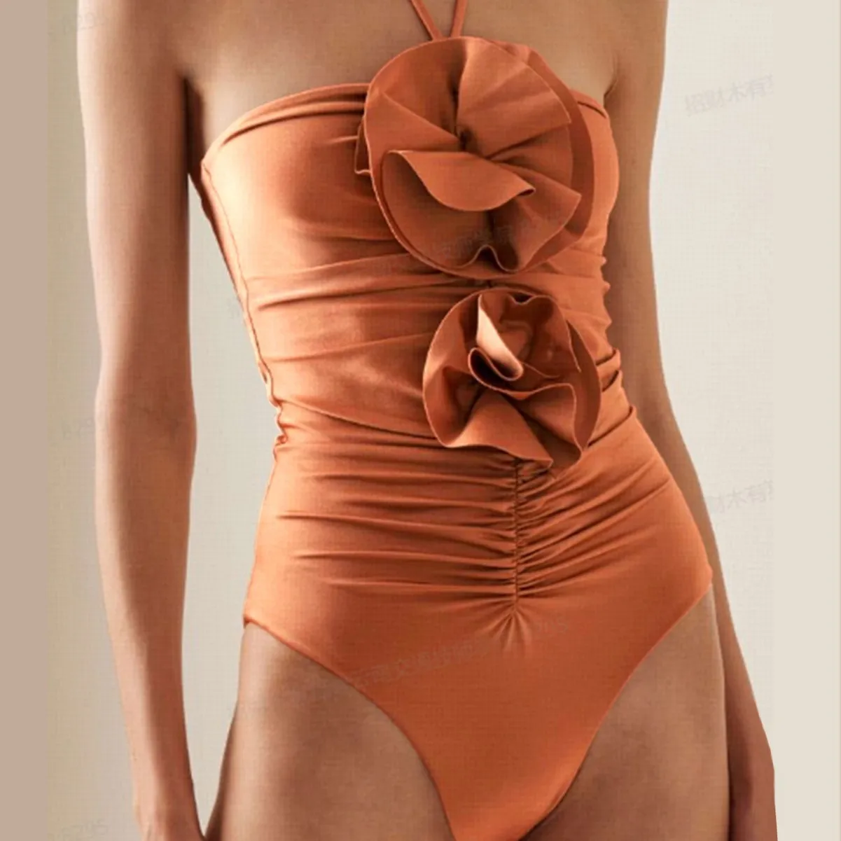 New Summer Women's Sexy and Fashionable Solid Color Lace Up Neck Hanging Three-dimensional Flower One-piece Swimsuit
New Summer Women's Sexy and Fashionable Solid Color Lace Up Neck Hanging Three-dimensional Flower One-piece Swimsuit