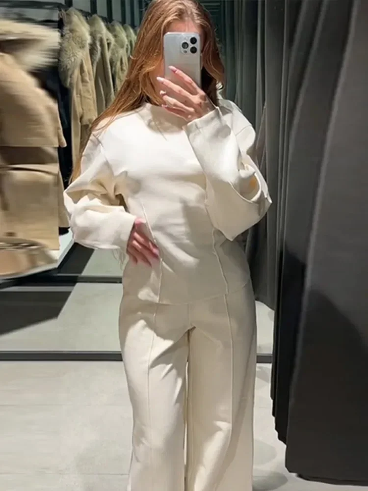 Casual Solid Women 2 Pieces Sets With Trousers Fashion O Neck Full Sleeve Slim Top High Waist Long Pants Elegant Lady Streetwear
Casual Solid Women 2 Pieces Sets With Trousers Fashion O Neck Full Sleeve Slim Top High Waist Long Pants Elegant Lady Streetwear