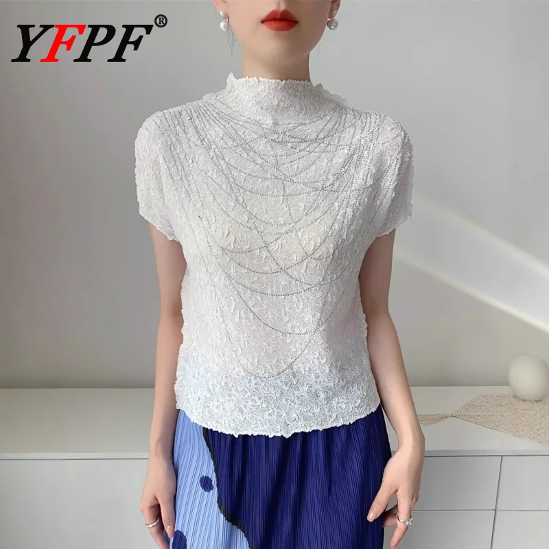 YFPF Miyake плиссированные летние топы женские модные однотонные блузки с короткими рукавами и ромбовидным дизайном 2025 повседневная новая одежда 3A389
YFPF Miyake плиссированные летние топы женские модные однотонные блузки с короткими рукавами и ромбовидным дизайном 2025 повседневная новая одежда 3A389