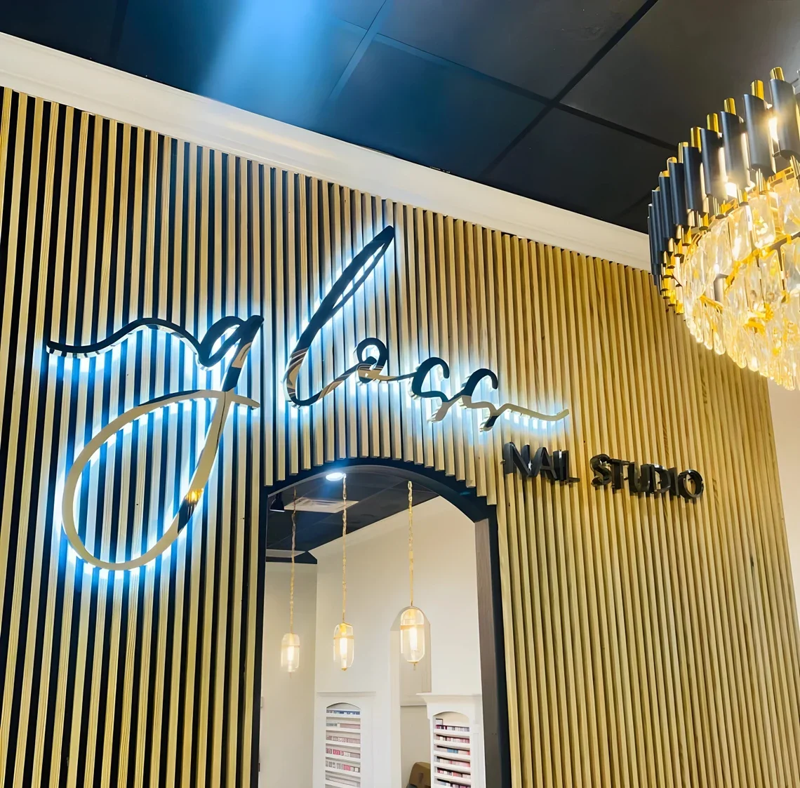 Custom Business Logo Backlit Sign, LED Light Box Backlit Gold brushed Silver Stainless steel Raised 3D Design
Custom Business Logo Backlit Sign, LED Light Box Backlit Gold brushed Silver Stainless steel Raised 3D Design