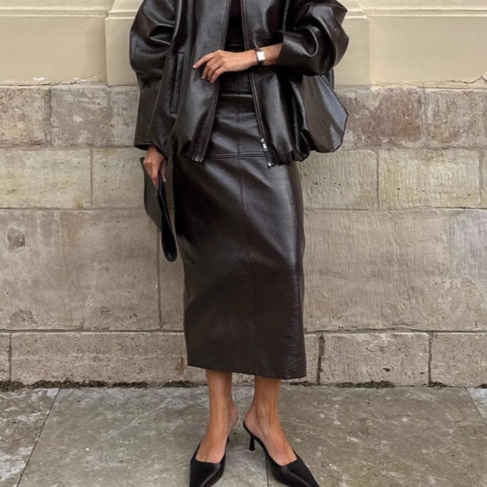 2026 Retro Skirts For Woman Skirt Women's Clothing All-match Temperament Slim All-match Solid Color Fashion Leather Trendy Chic
2026 Retro Skirts For Woman Skirt Women's Clothing All-match Temperament Slim All-match Solid Color Fashion Leather Trendy Chic