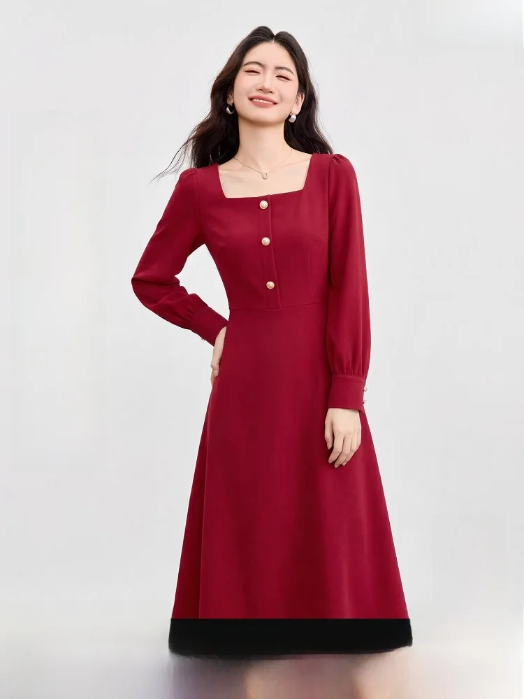 Юбка А-силуэта с эффектом похудения, квадратным воротником, пуговицами Dr Pearl Rose, рукавами-фонариками 9/10 и высокой талией. Новинка весенней коллекции для женщин.
Юбка А-силуэта с эффектом похудения, квадратным воротником, пуговицами Dr Pearl Rose, рукавами-фонариками 9/10 и высокой талией. Новинка весенней коллекции для женщин.