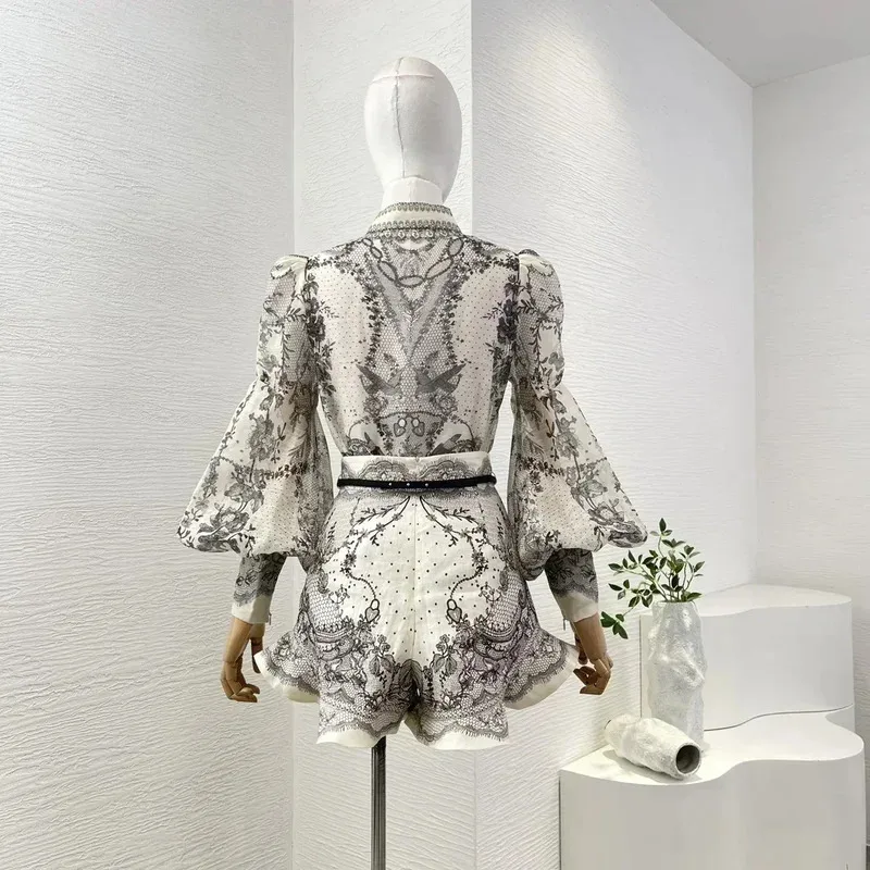 Grey Floral Print Full Lantern Sleeve Linen Silk Blouse and Pure Linen Shorts Holiday Set Vintage Women Outfit New High Quality
Grey Floral Print Full Lantern Sleeve Linen Silk Blouse and Pure Linen Shorts Holiday Set Vintage Women Outfit New High Quality