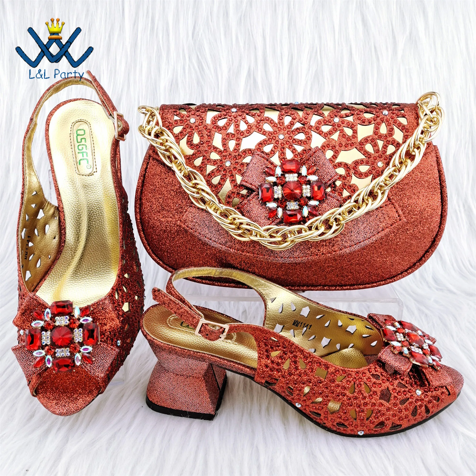 2023 New Arrivals Special Design Red Color African Women Shoes and Bag Set Pointed Toe Pumps for Wedding Party
2023 New Arrivals Special Design Red Color African Women Shoes and Bag Set Pointed Toe Pumps for Wedding Party