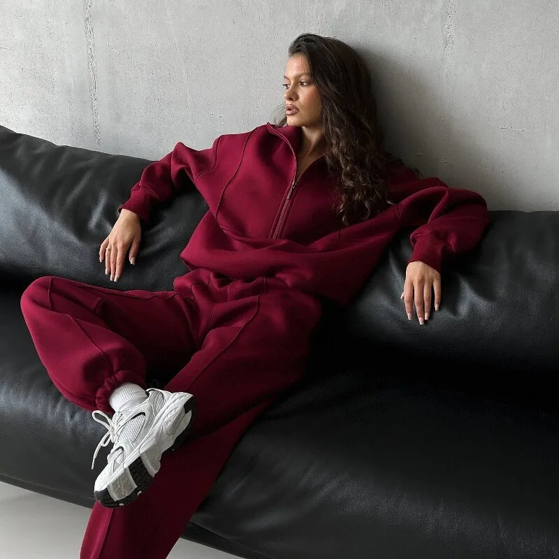 2025 Faion, повседневный женский костюм-свитшот, комплект из двух предметов, удобная уличная одежда, осенняя коллекция для взрослых женщин
2025 Faion, повседневный женский костюм-свитшот, комплект из двух предметов, удобная уличная одежда, осенняя коллекция для взрослых женщин