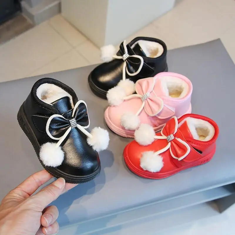 Kawaii Casual Shoe Fashion Childrens Shoe Winter Kids Cotton Shoes Plush Thick Warm Shoes Fur Ball Little Leather Shoes Girls
Kawaii Casual Shoe Fashion Childrens Shoe Winter Kids Cotton Shoes Plush Thick Warm Shoes Fur Ball Little Leather Shoes Girls