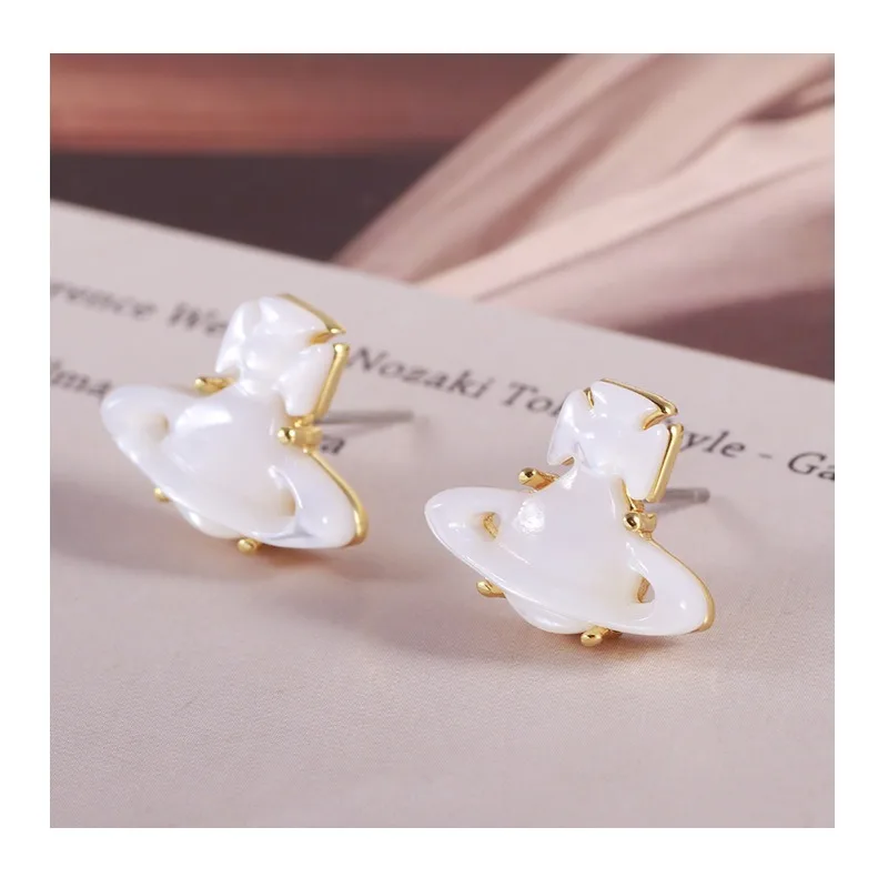 Accessories Simple Personality White Mother Shell Saturn Lucky Planet Fashion Stud Earrings Mixed Batch
Accessories Simple Personality White Mother Shell Saturn Lucky Planet Fashion Stud Earrings Mixed Batch
