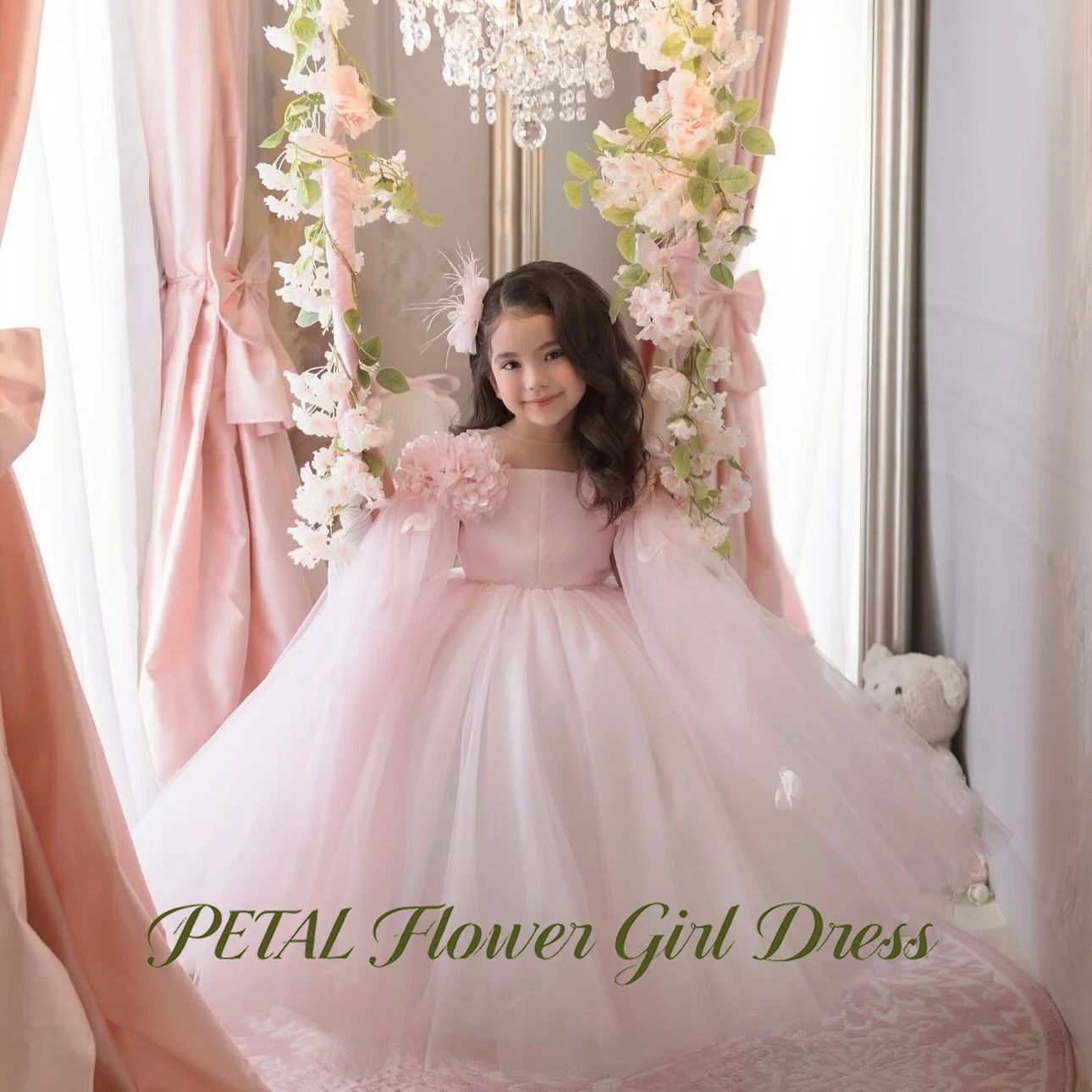 Petal Pink Flower Girl Dress with Sheer Cape Sleeves Baby Kids Birthday Dress Floral Applique Pageant Dress for Girl C
Petal Pink Flower Girl Dress with Sheer Cape Sleeves Baby Kids Birthday Dress Floral Applique Pageant Dress for Girl C