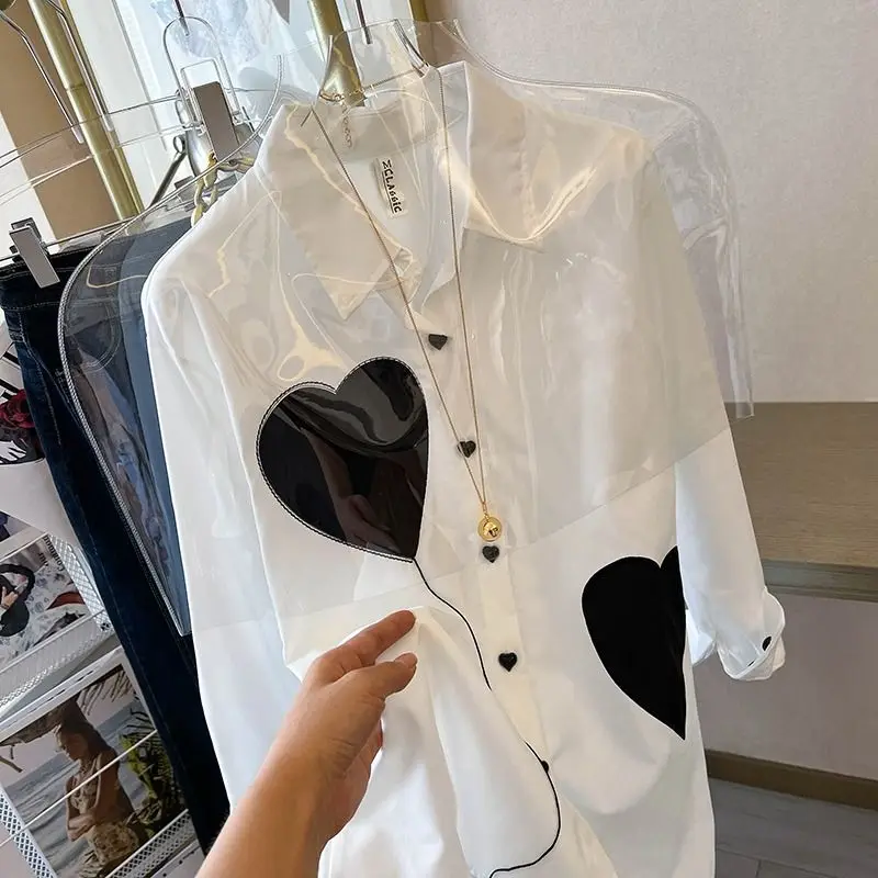 Дизайнерская омолаживающая рубашка-поло в корейском стиле, универсальная свободная женская рубашка с воротником поло, изысканная, простая, повседневная
Дизайнерская омолаживающая рубашка-поло в корейском стиле, универсальная свободная женская рубашка с воротником поло, изысканная, простая, повседневная