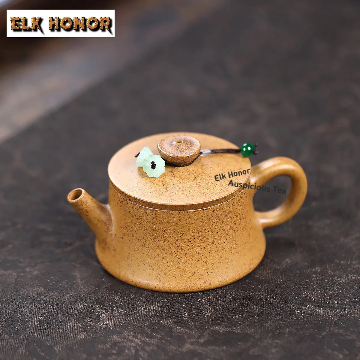 Чайник из исинской пурпурной глины ручной работы, 100 мл, модель «Облачная колонна», из необработанной руды, золотого песка и глины, набор для чаепития Zisha
Чайник из исинской пурпурной глины ручной работы, 100 мл, модель «Облачная колонна», из необработанной руды, золотого песка и глины, набор для чаепития Zisha