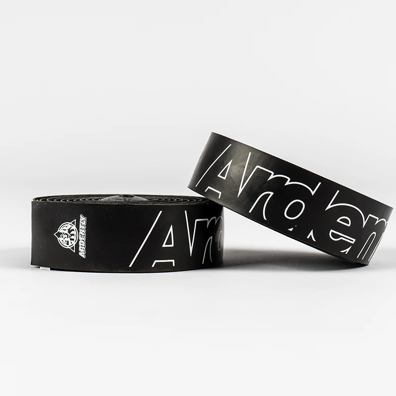 ARDENTLY Bicycle Handlebar Tape EVA PU Bar Tape Soft Cycling Damping With 2 Bar Plug Road Bicycle Anti-slip Shock straps
ARDENTLY Bicycle Handlebar Tape EVA PU Bar Tape Soft Cycling Damping With 2 Bar Plug Road Bicycle Anti-slip Shock straps