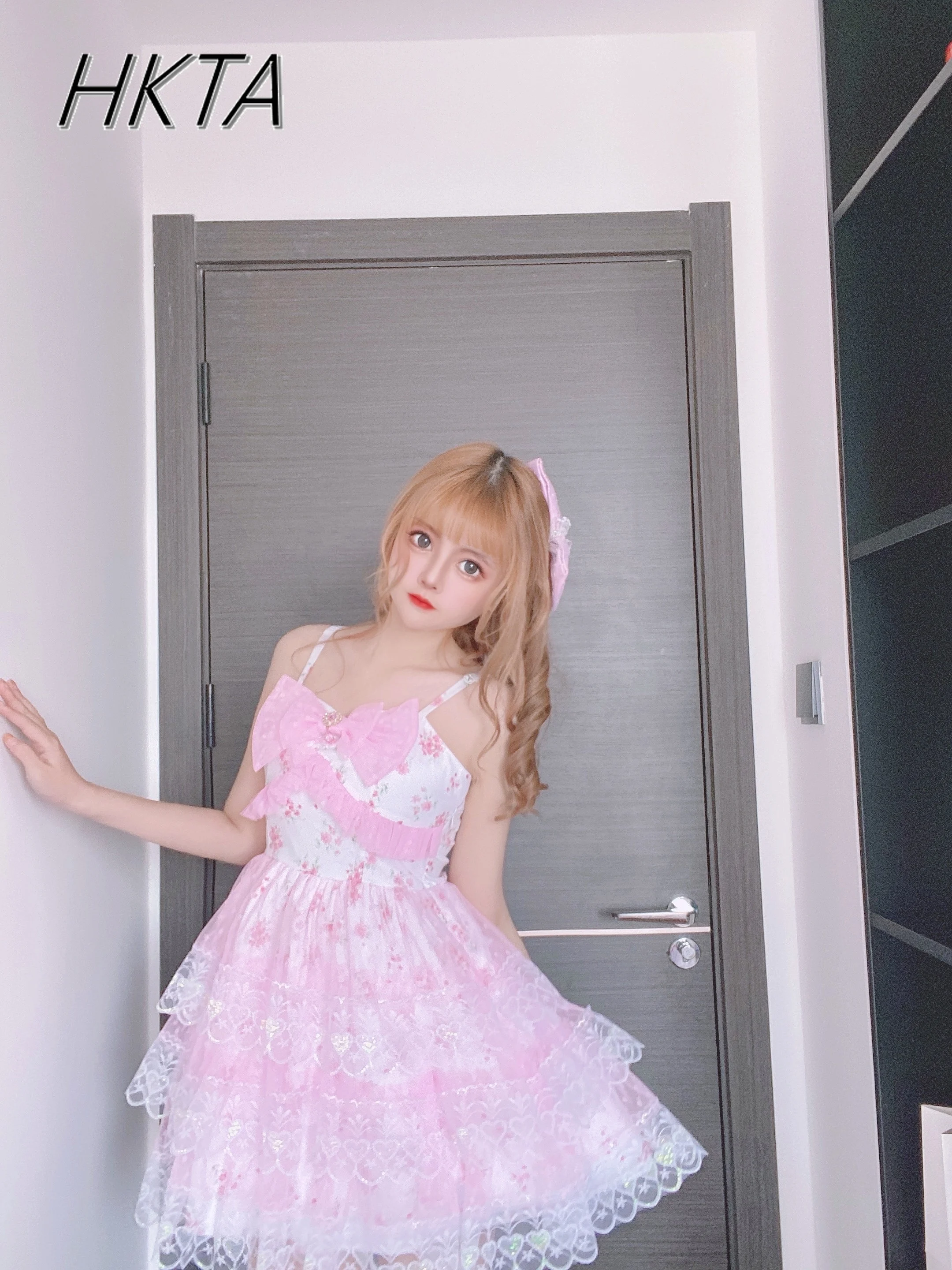 Japanese Summer New Fresh Sweet Print Thin Princess Dress Women Mine Lolita Lace Bow Birthday Suspender Dress Lolita Girls
Japanese Summer New Fresh Sweet Print Thin Princess Dress Women Mine Lolita Lace Bow Birthday Suspender Dress Lolita Girls
