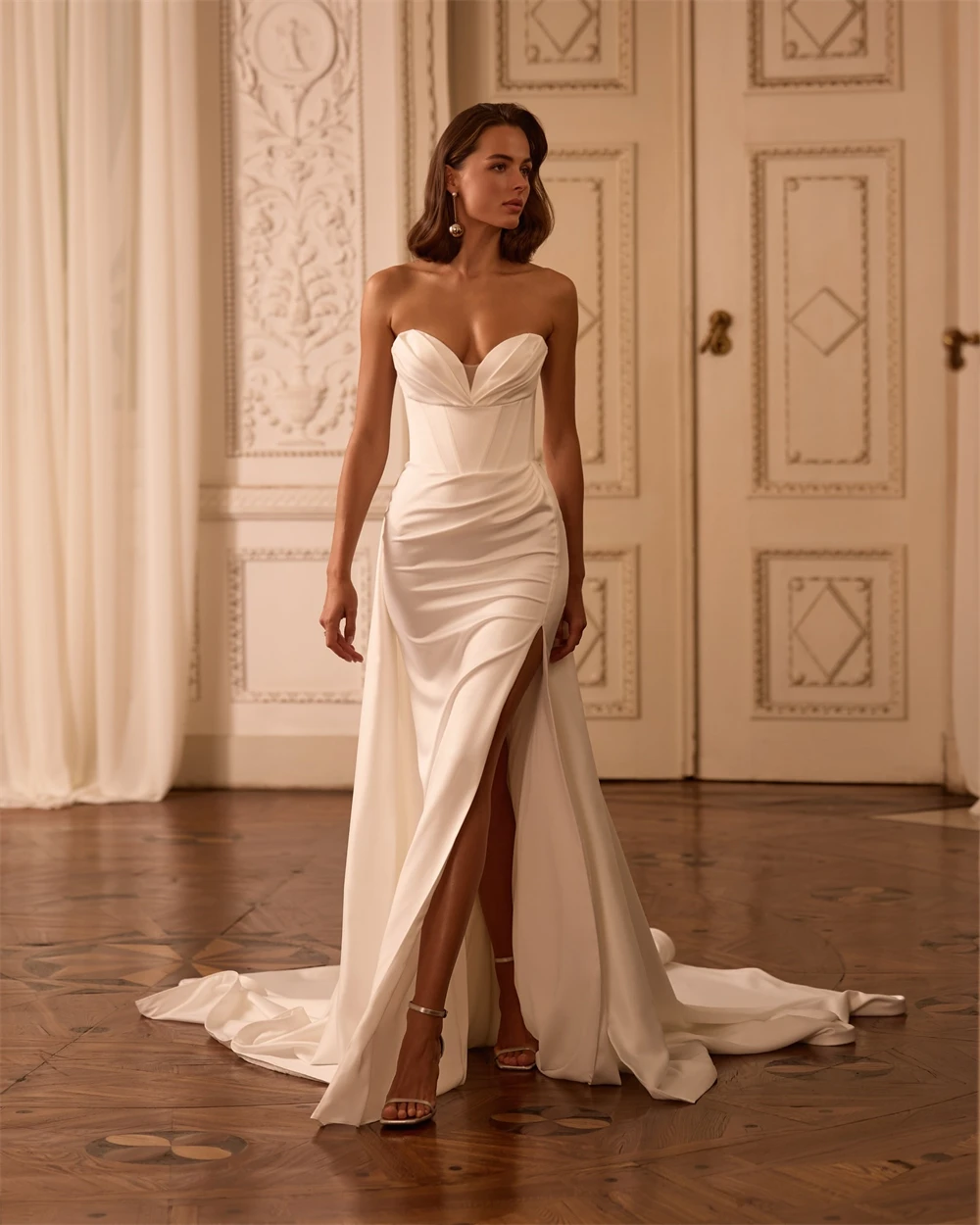 Customized Graceful Strapless Side Slit Evening Dress Delicate Sweep Train Lace Up Back Prom Dress Classic Satin Part
Customized Graceful Strapless Side Slit Evening Dress Delicate Sweep Train Lace Up Back Prom Dress Classic Satin Part