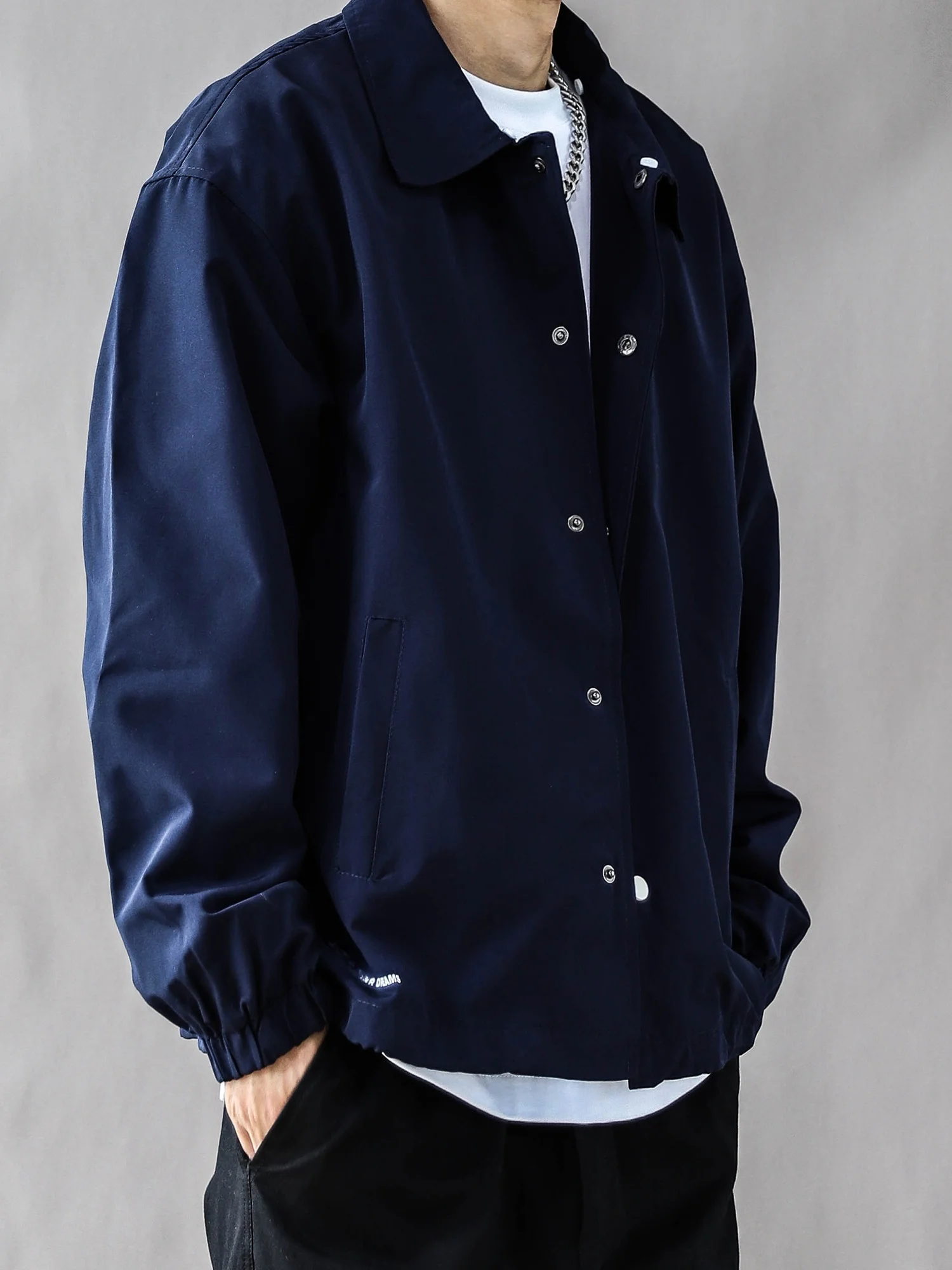 Men's Casual Faionable Button-Up Collar Jaet Coat k Blue American High Street Sle Spring Autumn New Arrival
Men's Casual Faionable Button-Up Collar Jaet Coat k Blue American High Street Sle Spring Autumn New Arrival