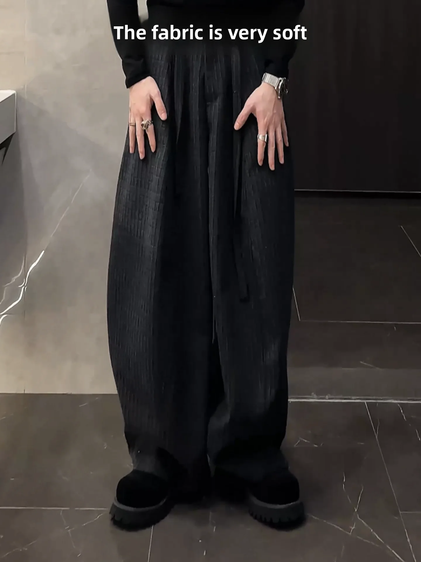 Модные повседневные брюки, зимний тренд, Che Design, широкие брюки, прямой крой, для мужчин и женщин, полиэфирное волокно, против морщин, поддерживаемая ape
Модные повседневные брюки, зимний тренд, Che Design, широкие брюки, прямой крой, для мужчин и женщин, полиэфирное волокно, против морщин, поддерживаемая ape