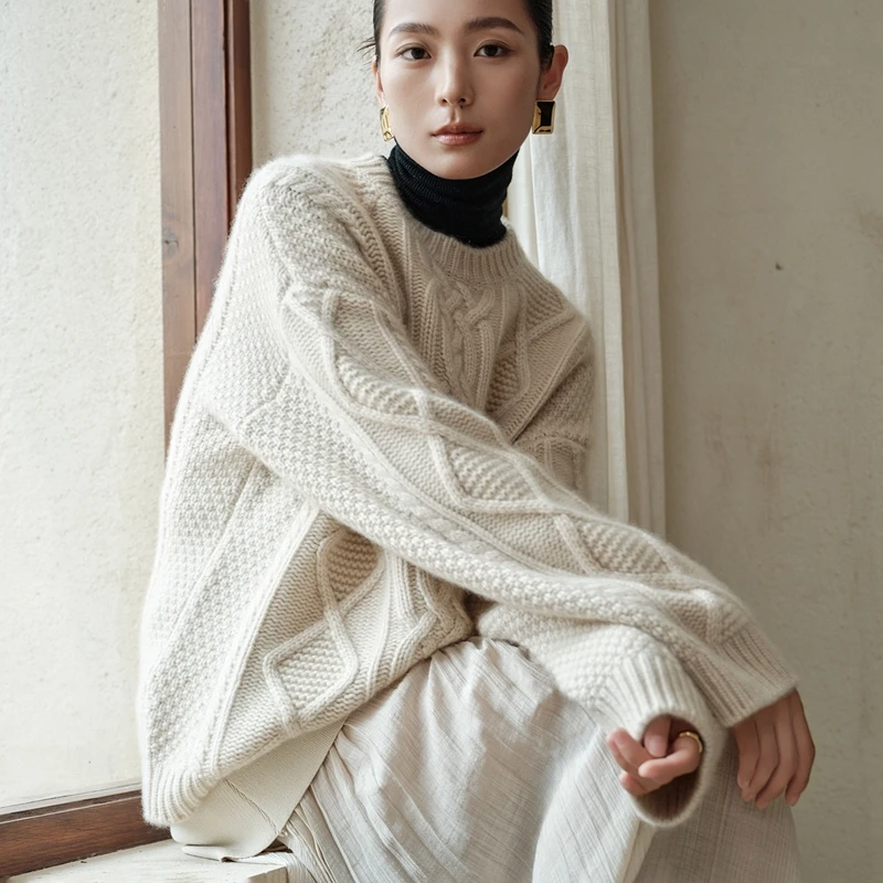 Высококачественный тяжелый утолщенный свитер из 100% чистого кашемира с круглым вырезом, свободный базовый слой, мягкий и пушистый свитер
Высококачественный тяжелый утолщенный свитер из 100% чистого кашемира с круглым вырезом, свободный базовый слой, мягкий и пушистый свитер