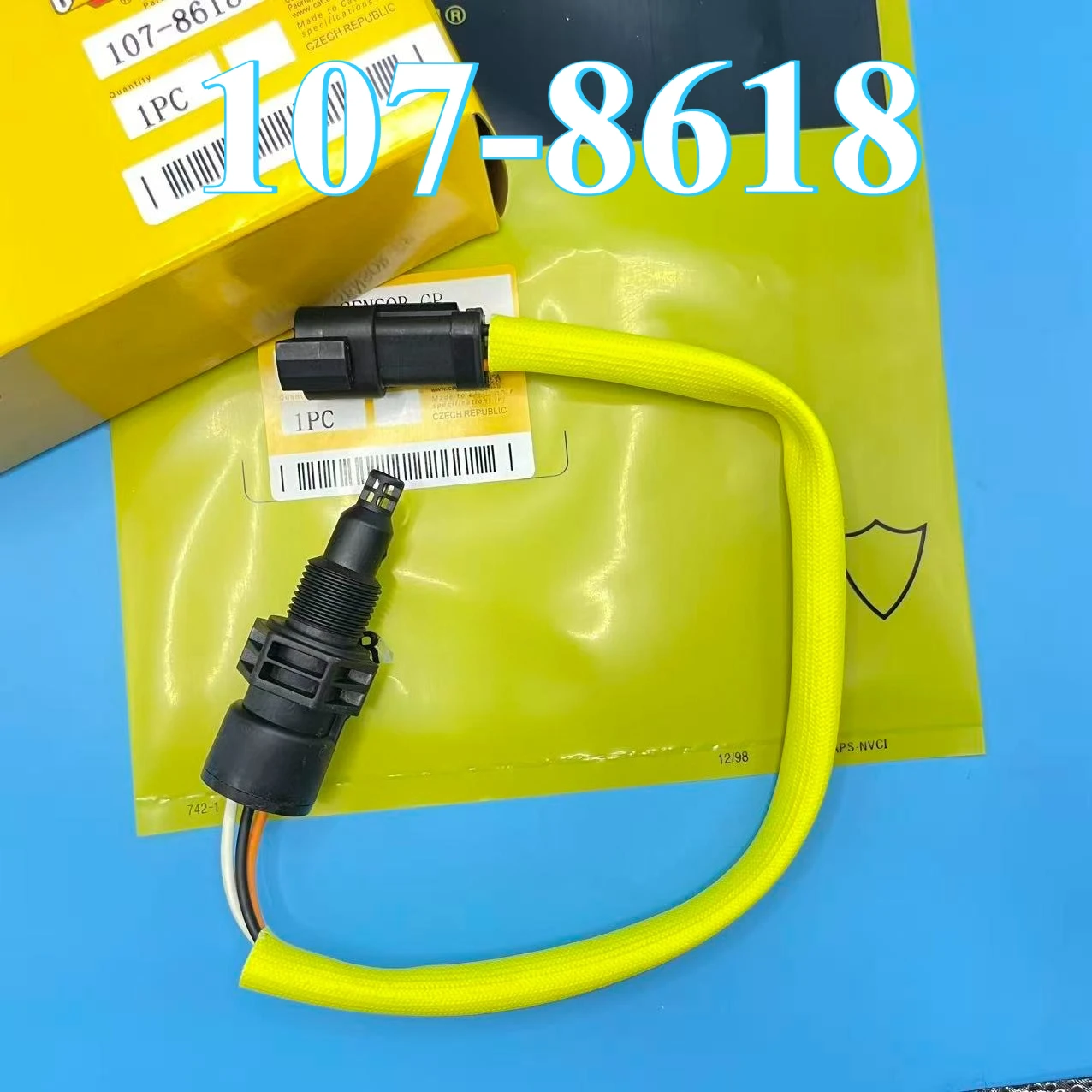 Датчик температуры двигателя 107-8618 1078618 для деталей двигателя 3066 3064 3306 3304
Датчик температуры двигателя 107-8618 1078618 для деталей двигателя 3066 3064 3306 3304