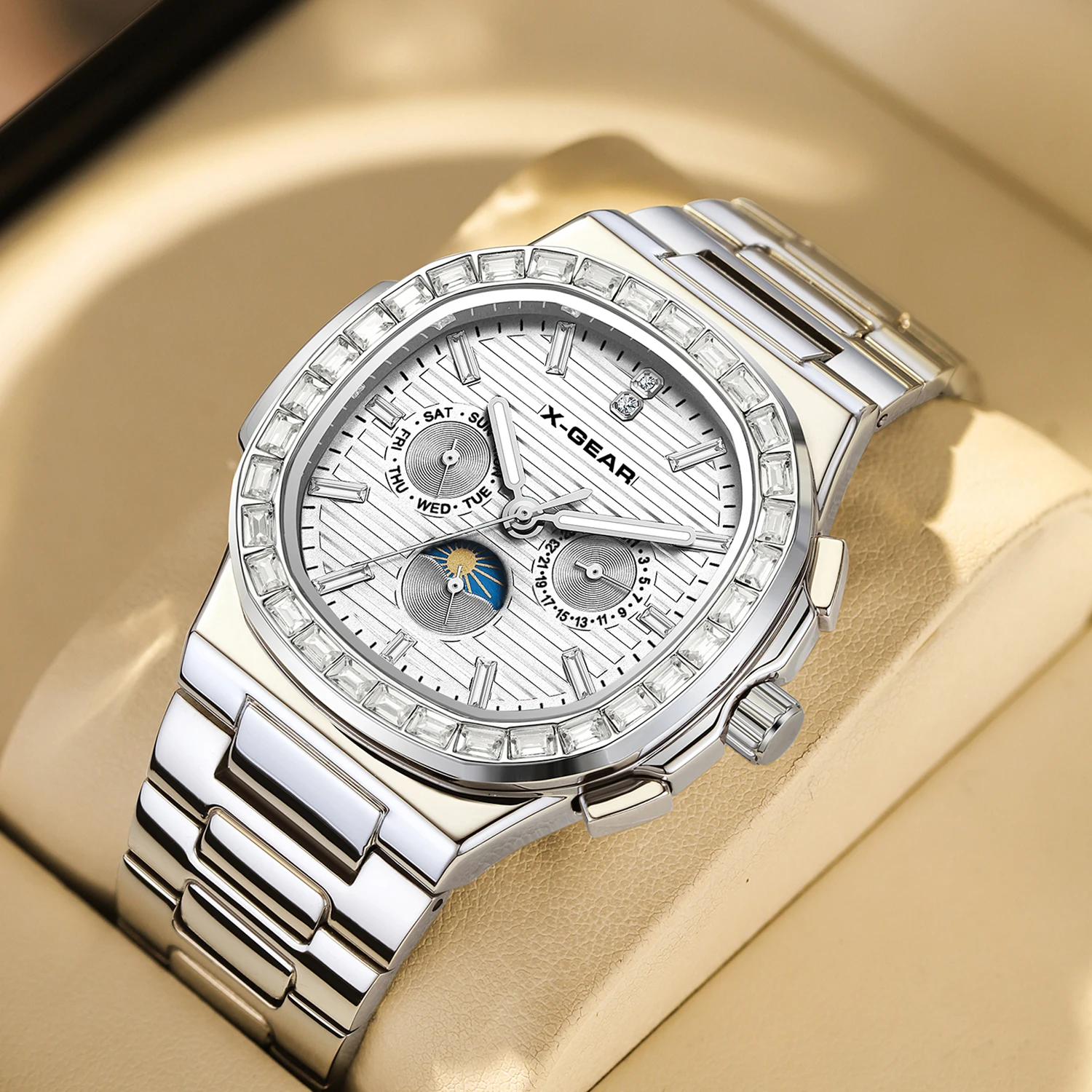 Men's Automatic Mechanical Watch Waterproof Steel Belt Moonphase
Men's Automatic Mechanical Watch Waterproof Steel Belt Moonphase