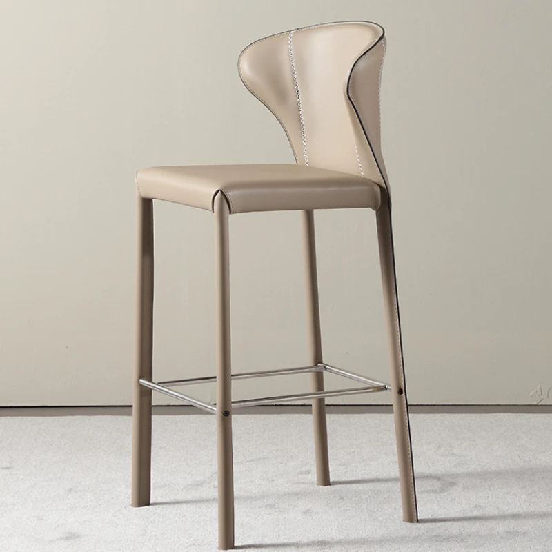 Hight Modern Luxury Feature Bar Chairs Nordic Kitchen Metal PU Leather Bar Chairs Design Dinner Minimalist Silla Furniture
Hight Modern Luxury Feature Bar Chairs Nordic Kitchen Metal PU Leather Bar Chairs Design Dinner Minimalist Silla Furniture