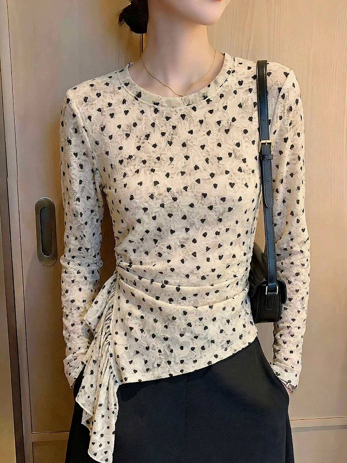 Stylish Long Sleeve T-Shirt Color Block Design Slimming Summer Fashionable Anti-Aging Women's Commute Style Korean Version
Stylish Long Sleeve T-Shirt Color Block Design Slimming Summer Fashionable Anti-Aging Women's Commute Style Korean Version