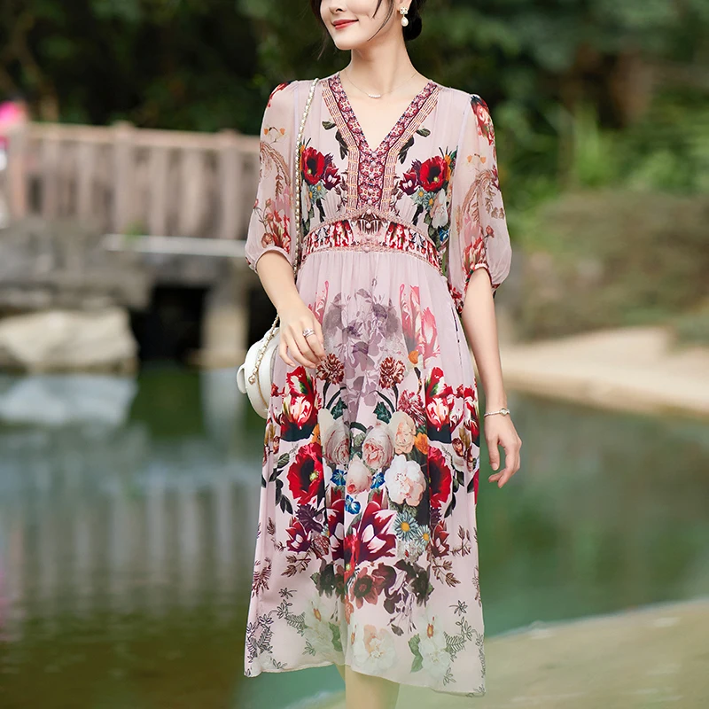 New 100% Real Silk Women's Long Dress 2026 Summer V-neck Elegant Dresses Women High Waist Woman Floral Print Holiday Dress
New 100% Real Silk Women's Long Dress 2026 Summer V-neck Elegant Dresses Women High Waist Woman Floral Print Holiday Dress