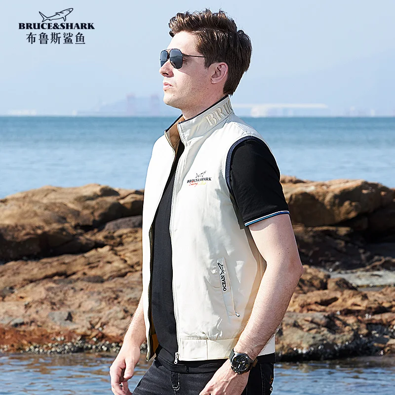 Autumn New Thin Men's Vest Navy Fashion Embroidery Bruce&Shark Man Outerwear Stand-up Collar Casual Zip Tops Big Size 4XL
Autumn New Thin Men's Vest Navy Fashion Embroidery Bruce&Shark Man Outerwear Stand-up Collar Casual Zip Tops Big Size 4XL