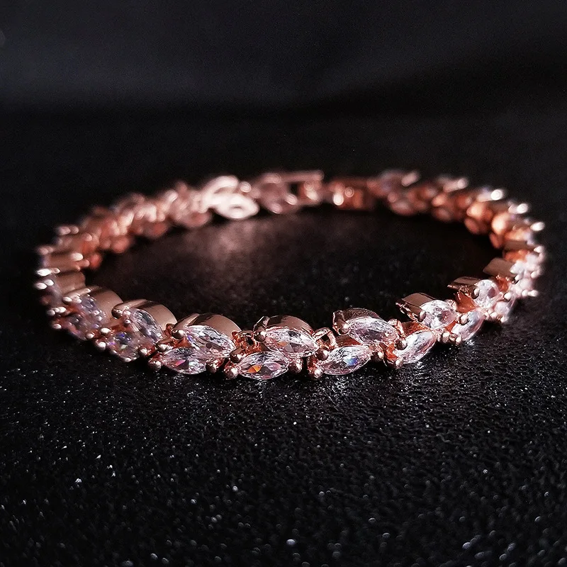 Fashion Leaf Bracelet for Women Men Sparkling Marquise Cut Cubic Zirconia Bridal Wedding Party Jewelry
Fashion Leaf Bracelet for Women Men Sparkling Marquise Cut Cubic Zirconia Bridal Wedding Party Jewelry