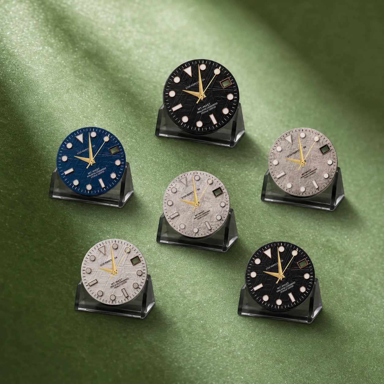NH 28.5mm Diameter GMT Single Calendar Watch sterile Modified Dials for NH34 NH35 Movement Accessories Watch Parts
NH 28.5mm Diameter GMT Single Calendar Watch sterile Modified Dials for NH34 NH35 Movement Accessories Watch Parts