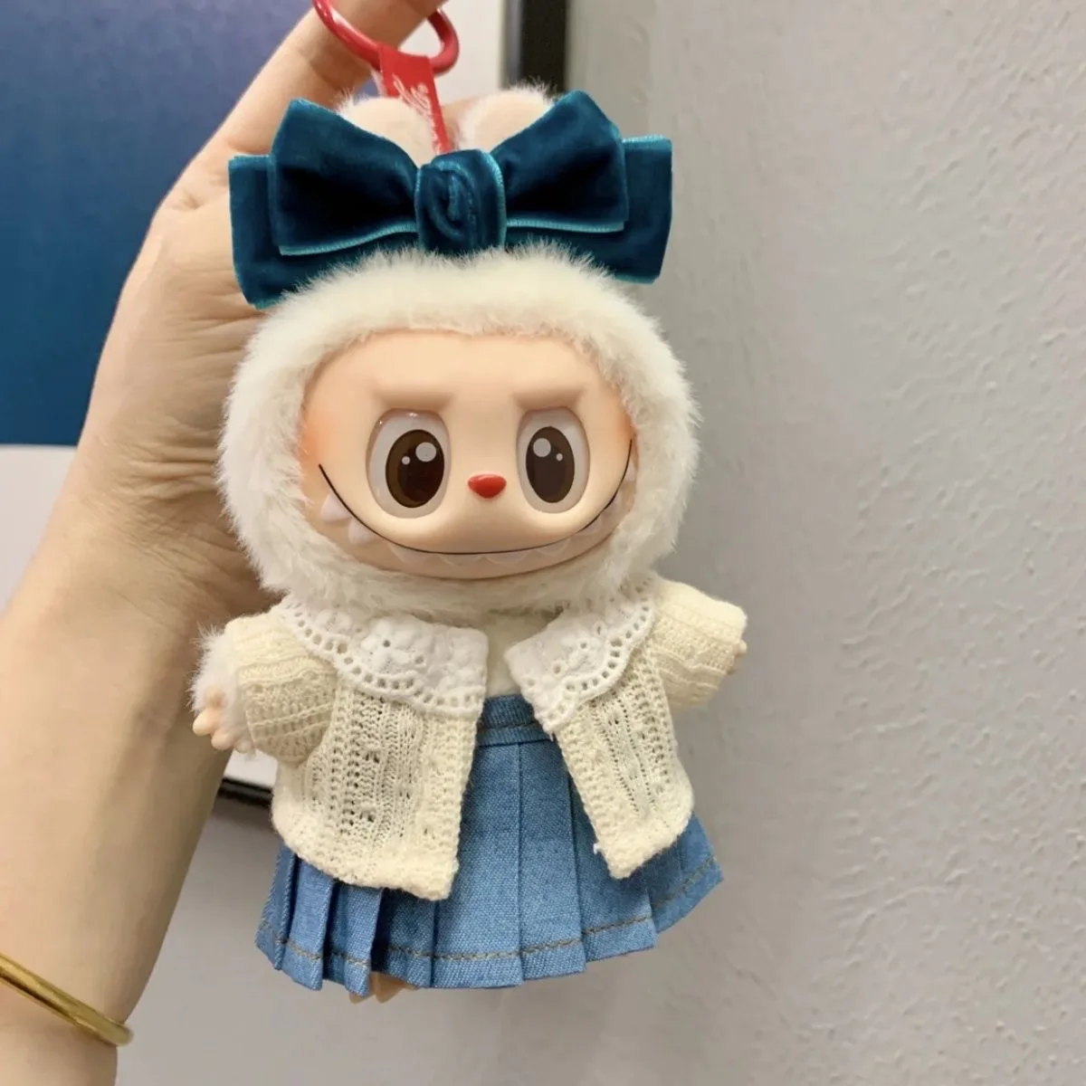 Одежда для/одежды Labubu 17 см V1v2v3 Одежда для куклы Labubu Кардиган с платьем на бретелях Простой и подходящий наряд для переодевания
Одежда для/одежды Labubu 17 см V1v2v3 Одежда для куклы Labubu Кардиган с платьем на бретелях Простой и подходящий наряд для переодевания