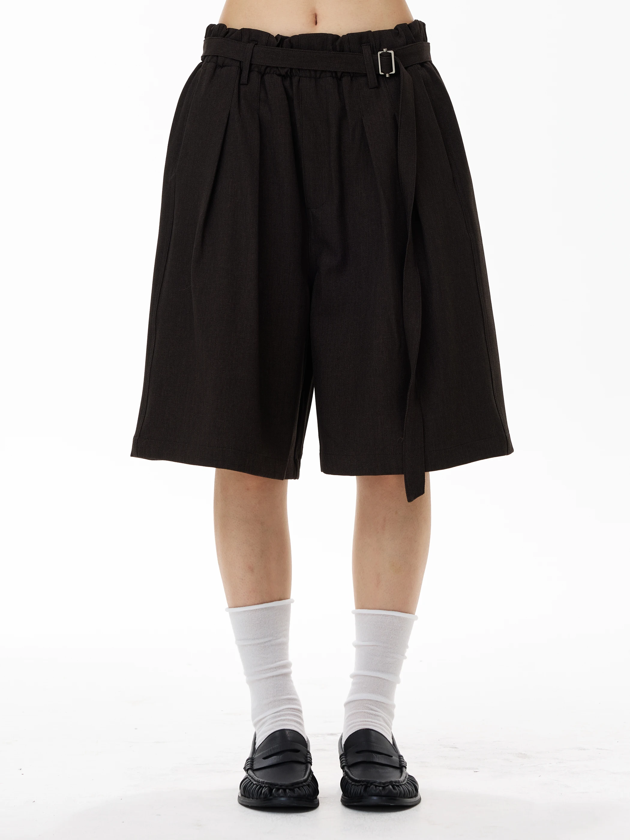 Yeboun Retro Style Brown Tie Waist Shorts American Design Loose Casual Five-Point Pants Cotton Men's Summer Fashion Shorts
Yeboun Retro Style Brown Tie Waist Shorts American Design Loose Casual Five-Point Pants Cotton Men's Summer Fashion Shorts