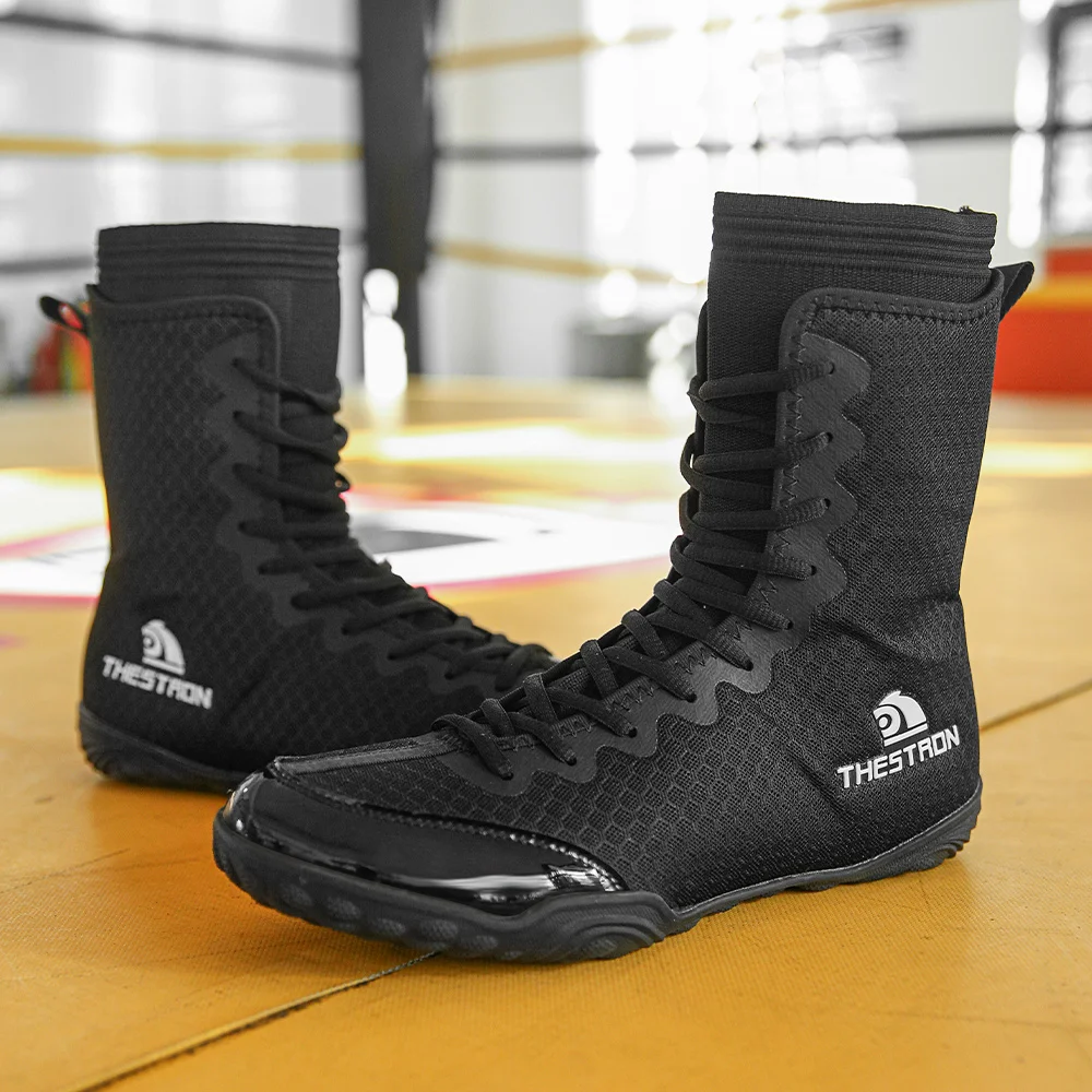 New Professional Outdoor Wrestling Sneakers Lightweight Women's Fighting Boxing Shoes Boxing Shoes Men's Luxury Boxing Sneakers
New Professional Outdoor Wrestling Sneakers Lightweight Women's Fighting Boxing Shoes Boxing Shoes Men's Luxury Boxing Sneakers