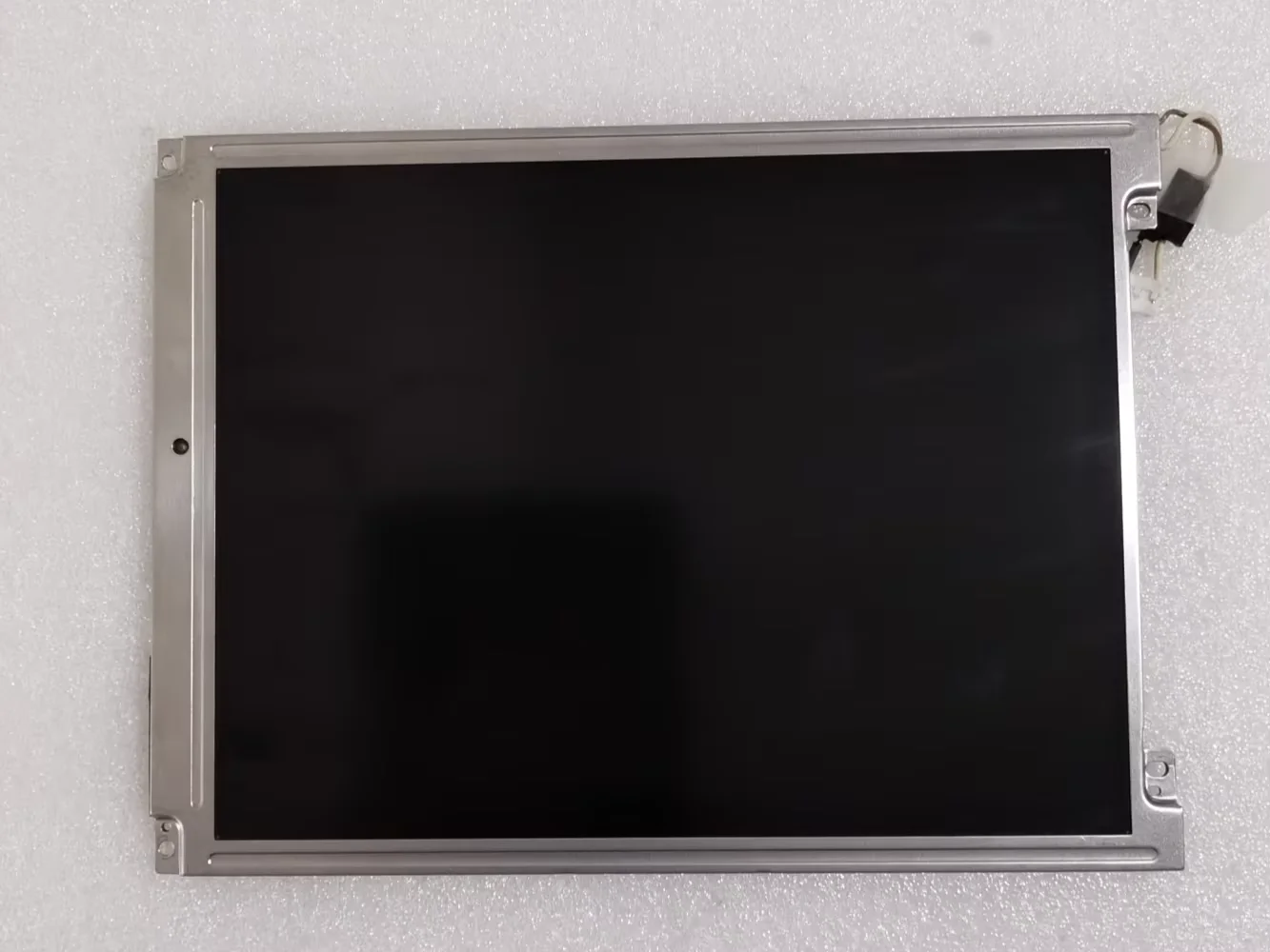 Оригинальный NL6448BC33-21 ЖК-экран 10,4 дюйма
Оригинальный NL6448BC33-21 ЖК-экран 10,4 дюйма