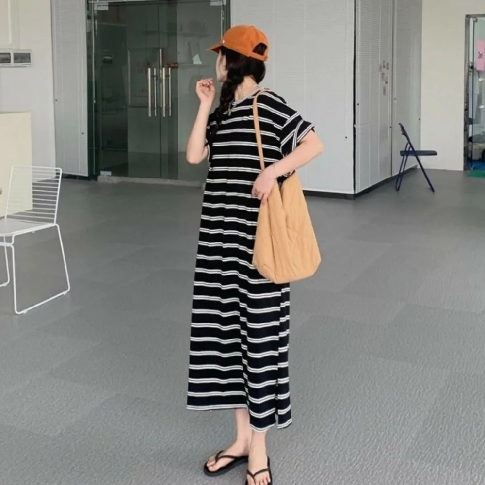 Fashion Plus Size Loose Dress Patchwork Short Sleeve Striped T-Shirt Dress All Match Split Long Maxi Sundress Female
Fashion Plus Size Loose Dress Patchwork Short Sleeve Striped T-Shirt Dress All Match Split Long Maxi Sundress Female
