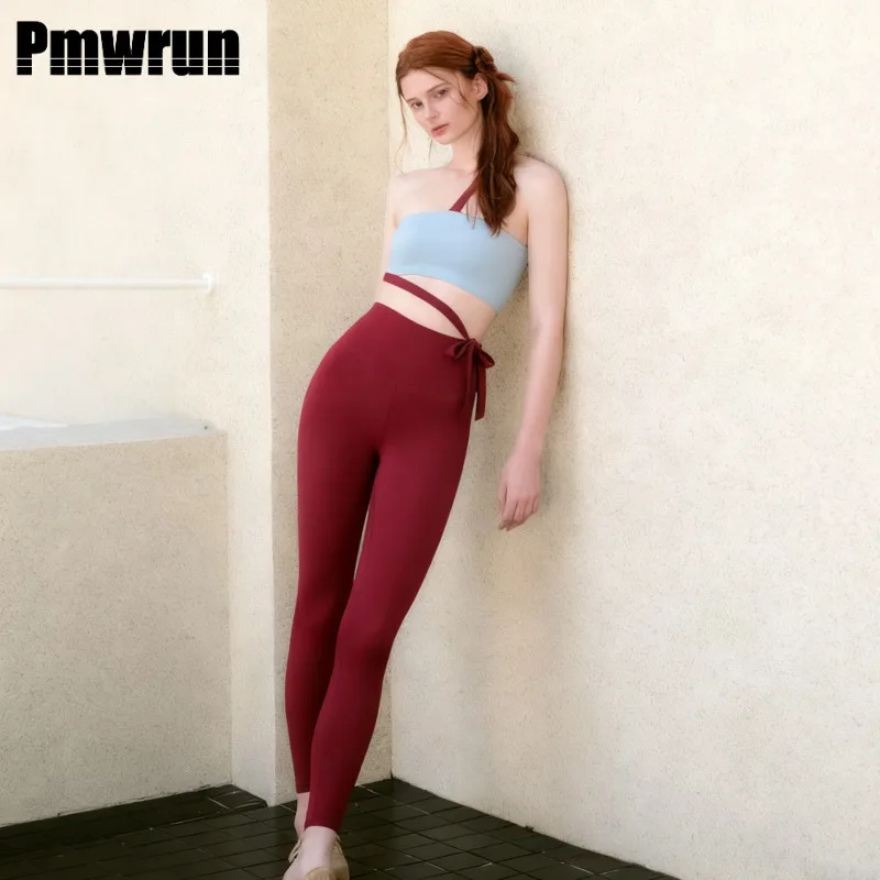 PMWRUIN 2 Piece Yoga Set For Women Strapless Crop Top & Leggings, Soft Stretchy For Gym Yoga Pilates Dance Workout Wear
PMWRUIN 2 Piece Yoga Set For Women Strapless Crop Top & Leggings, Soft Stretchy For Gym Yoga Pilates Dance Workout Wear