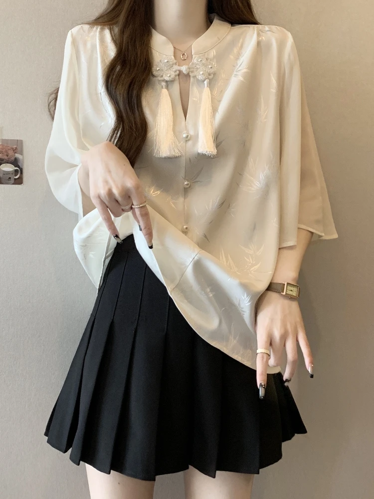 New Chinese Style Silk Shirt Women's Autumn Summer plus Size Slimming Design Sense National Style Top Sleeveless Base Shirt
New Chinese Style Silk Shirt Women's Autumn Summer plus Size Slimming Design Sense National Style Top Sleeveless Base Shirt