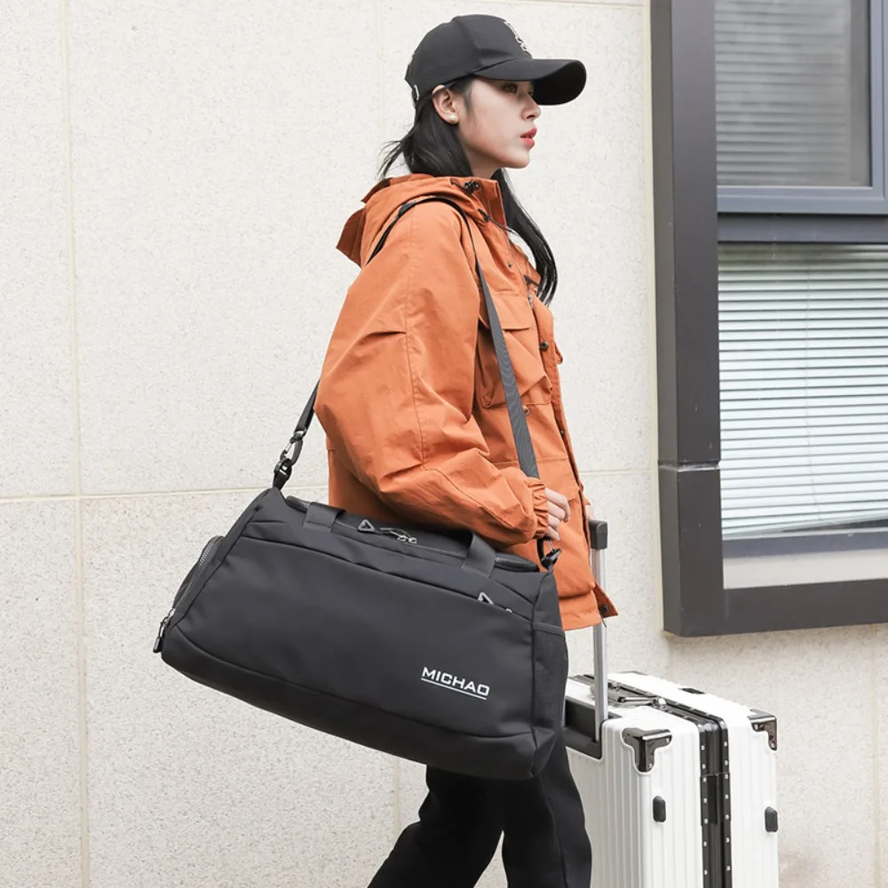 New Large Capacity Travel Gym Bag Waterproof Foldable Luggage Bag Multifunctional Crossbody Fitness Training Bag Sports
New Large Capacity Travel Gym Bag Waterproof Foldable Luggage Bag Multifunctional Crossbody Fitness Training Bag Sports