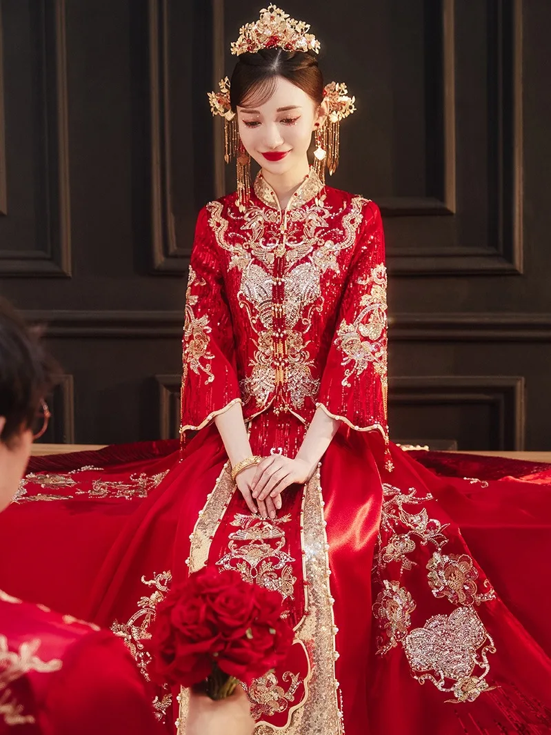 Sequins Embroidery Beaded Tassel Traditional Vintage Red Formal Chinese Wedding Dress Women Man Oriental Cheongsam
Sequins Embroidery Beaded Tassel Traditional Vintage Red Formal Chinese Wedding Dress Women Man Oriental Cheongsam