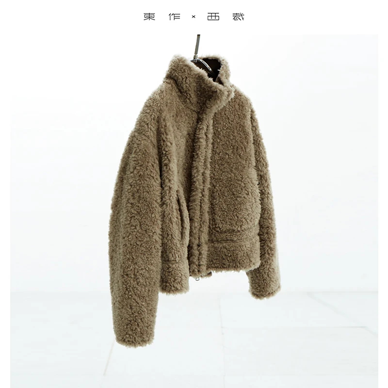 Teddy Style 100% Wool Coat ~ Women's Short Lazy Style Outwear Loose Top Autumn and Winter New Style 2025 Imitation Fur
Teddy Style 100% Wool Coat ~ Women's Short Lazy Style Outwear Loose Top Autumn and Winter New Style 2025 Imitation Fur