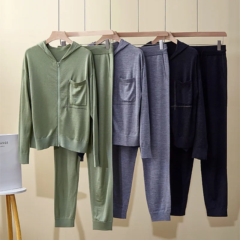 Women's Spring and Summer New Casual Fashion suit Hooded Beaded Silk Wool Trousers Knitted Two-piece Set
Women's Spring and Summer New Casual Fashion suit Hooded Beaded Silk Wool Trousers Knitted Two-piece Set