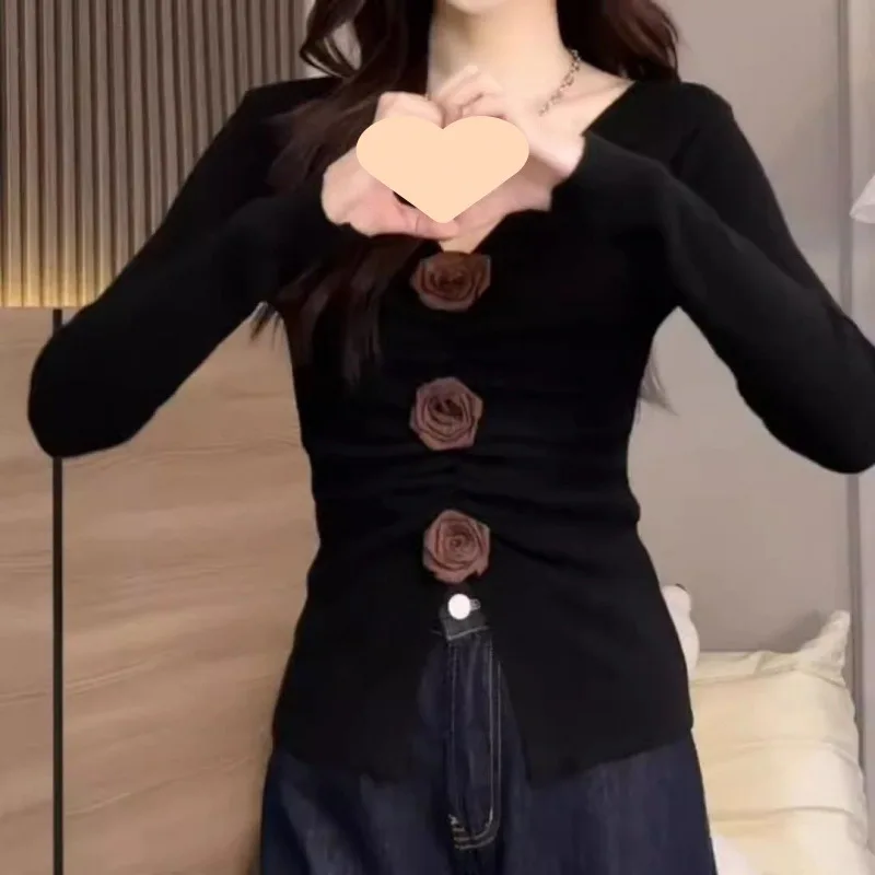 Three-dimensional flower collar long-sleeved shirt for women in spring and autumn new pleated waist tight slit top
Three-dimensional flower collar long-sleeved shirt for women in spring and autumn new pleated waist tight slit top