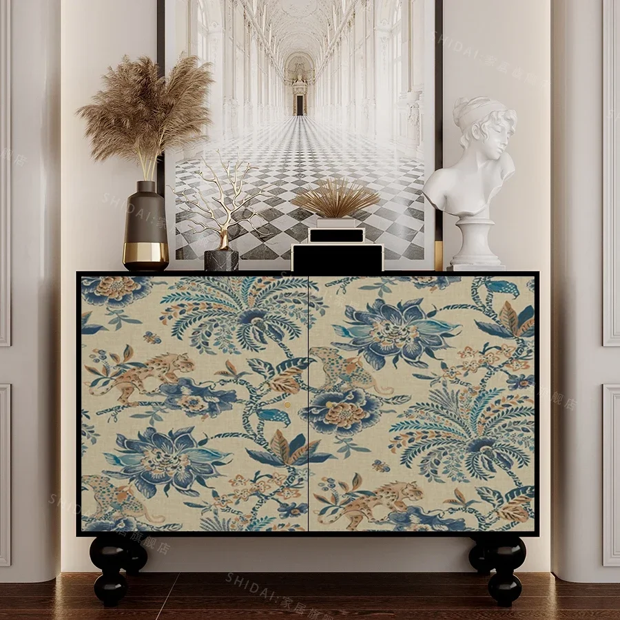 French Style Retro Domestic Curio Cabinet Living Room Bedroom Custom Solid Wood Storage Cabinet
French Style Retro Domestic Curio Cabinet Living Room Bedroom Custom Solid Wood Storage Cabinet